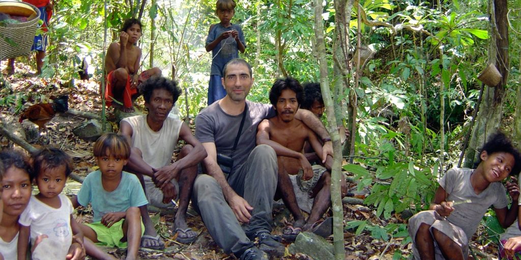 La pastorizia è da sempre la spina dorsale delle aree interne e montane. Promotori di un cambiamento culturale, i pastori stanno avviando un percorso di lavoro comune per proporsi come soggetti attivi sui tavoli nazionali e regionali in cui si decidono le politiche territoriali.