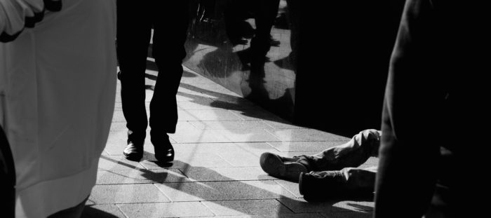 homeless-212591_1920