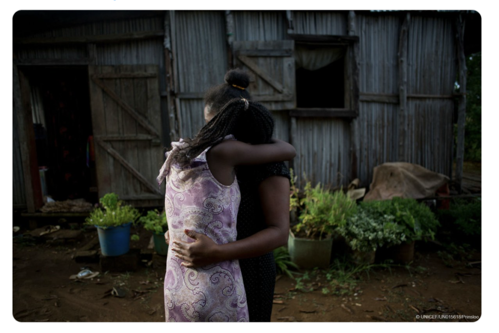 Più di un terzo delle donne ha subito violenza fisica o sessuale nella propria vita. Porre fine alla violenza contro le donne e le bambine non è uno sforzo di breve periodo. Richiede l’impegno coordinato e duraturo di tutti noi.