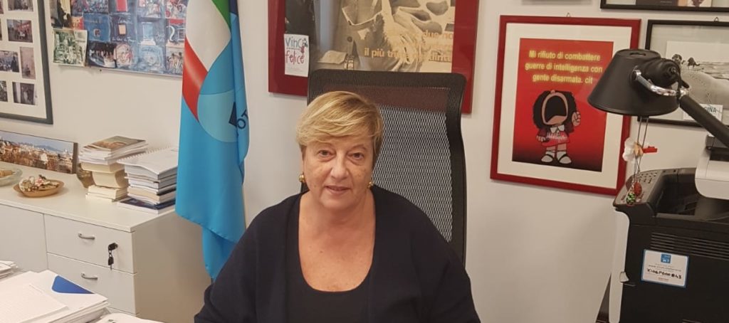 Una ricerca recente evidenzia una forte correlazione tra un sindacato forte e minori disuguaglianze di reddito. Parliamo del ruolo del sindacato in questo momento storico con Tiziana Bocchi, Segretaria Confederale UIL*. 