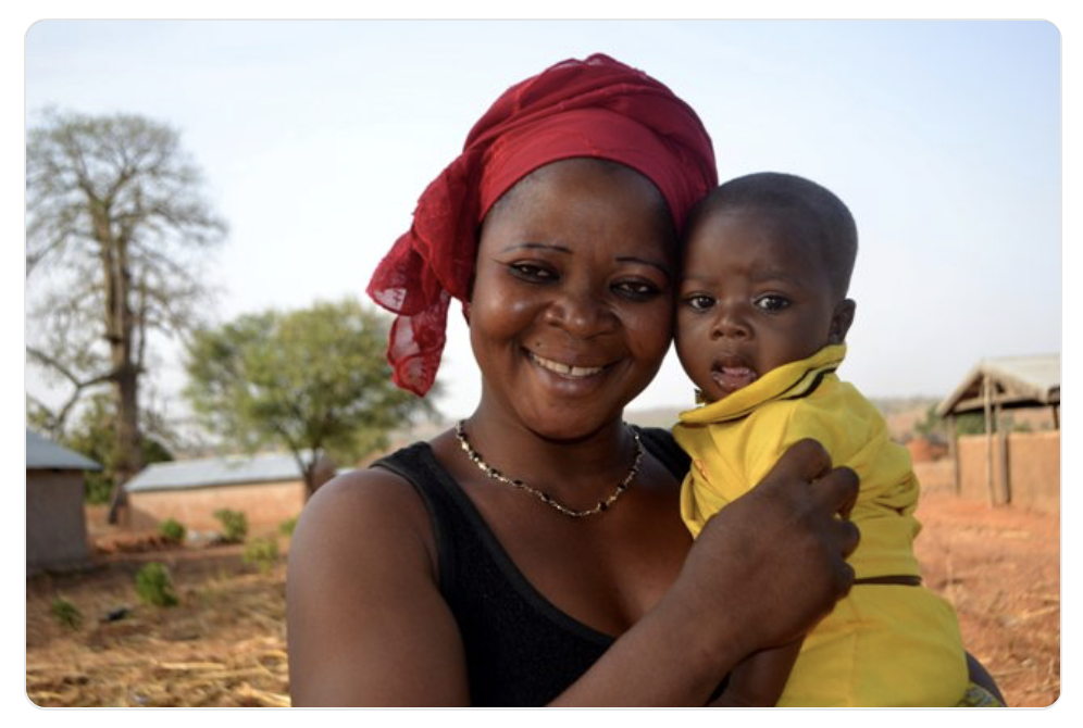 Secondo l’ILO, in Ghana le donne passano 14 giorni lavorativi al mese in lavoro non retribuito prendendosi cura delle loro case e dei loro figli