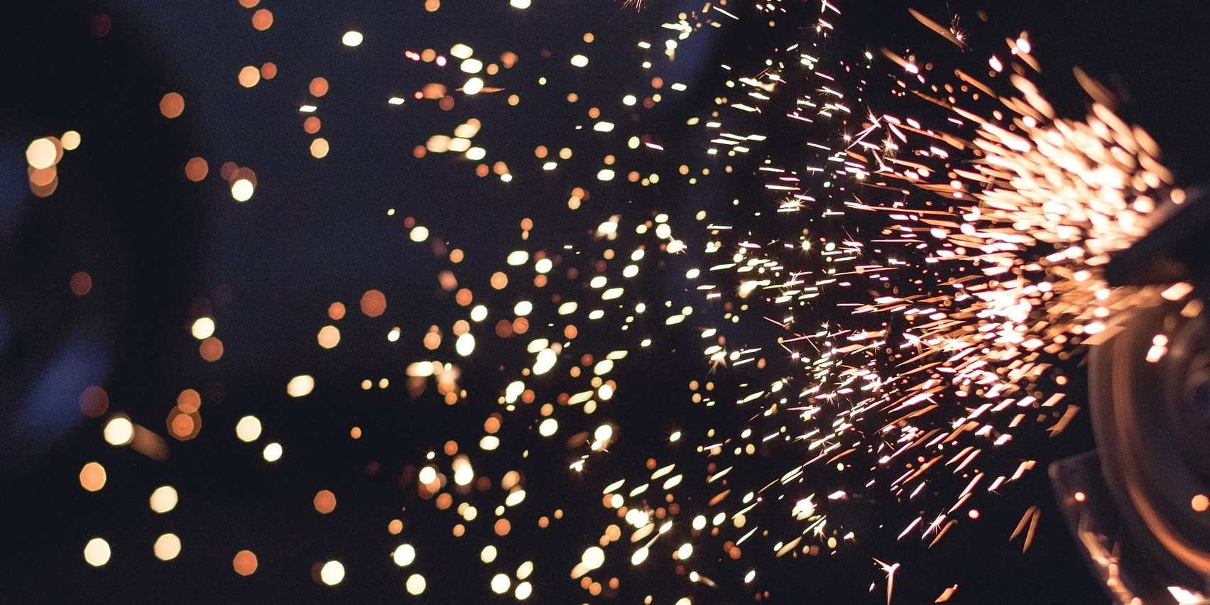 sparks-692122_1920