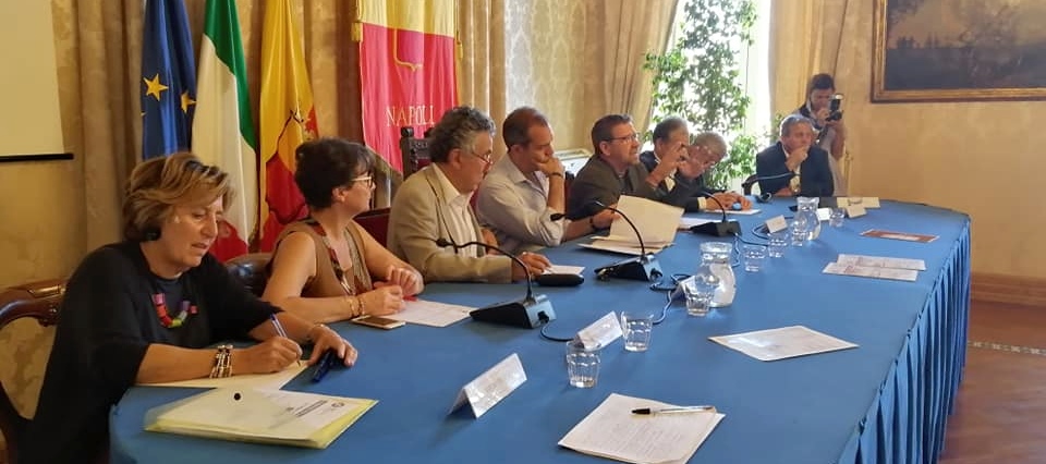 Presentata nella Sala Giunta di Palazzo San Giacomo lo scorso 17 luglio l’alleanza tra il Forum Disuguaglianze e Diversità e il Comune di Napoli nell’ambito dell’attuazione delle “15 Proposte per la giustizia sociale”.