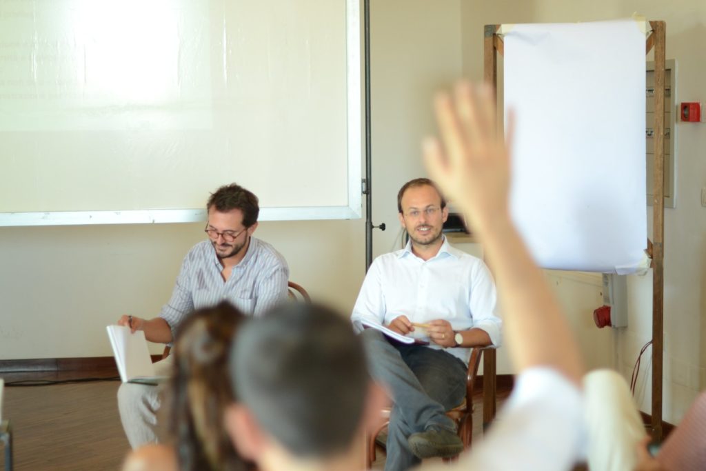 La terza giornata della Summer School RENA ha indagaTO le tematiche delle diseguaglianze, dello sviluppo e della sostenibilità. Relatori Salvatore Morelli e Giacomo Gabbuti