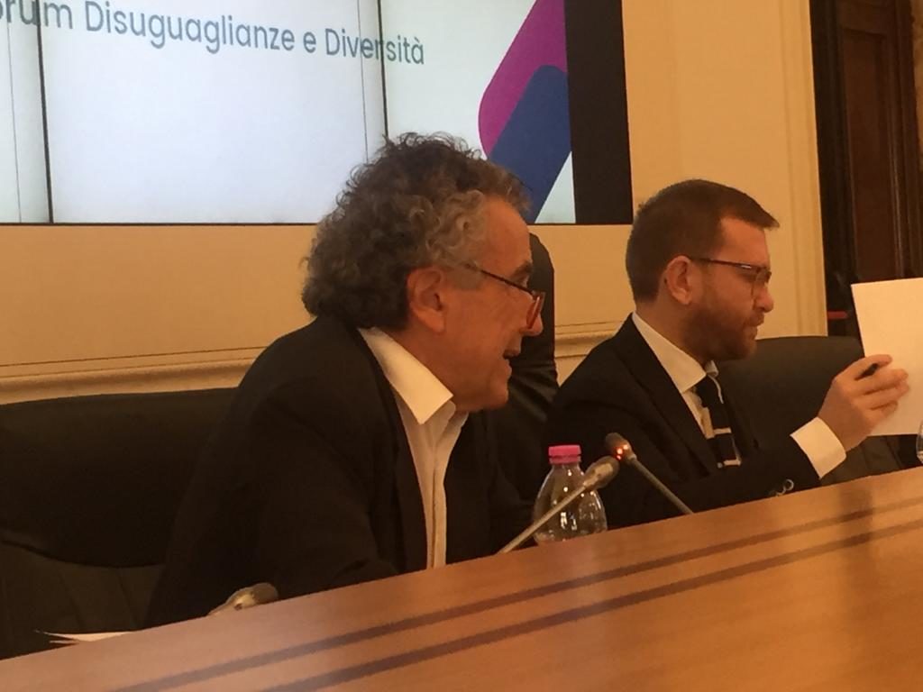 Questa mattina il Ministro per il Sud e la Coesione territoriale Giuseppe Provenzano ha incontrato a Largo Chigi una delegazione del Forum Diseguaglianze e Diversità.