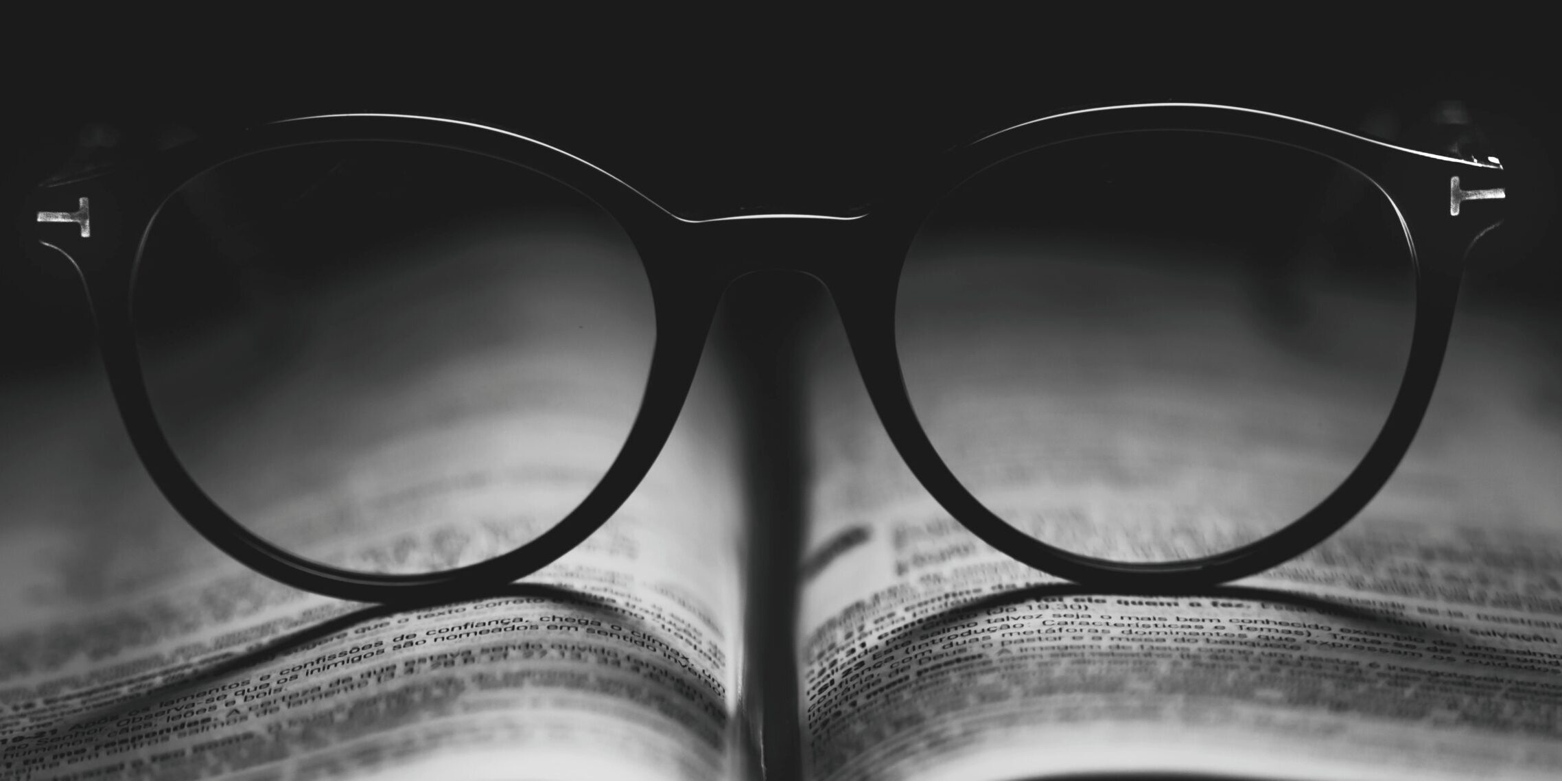 d-a-v-i-d-s-o-n-l-u-n-a-kz7rt2kHkmI-unsplash