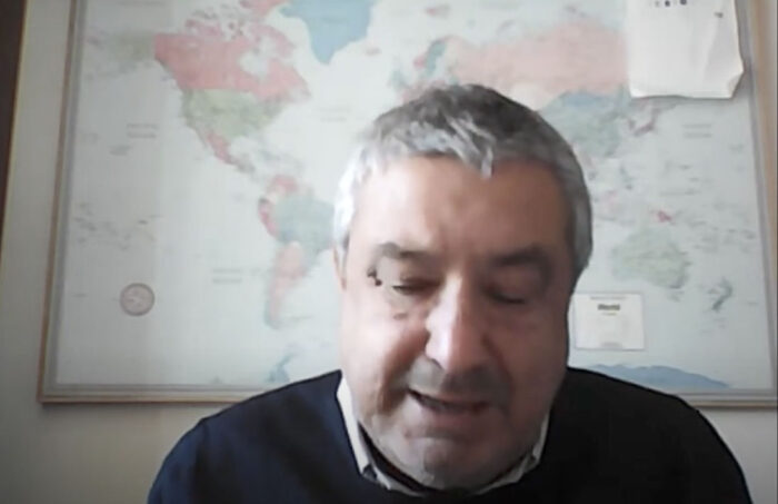 Esperimenti di dialogo sociale: dibattito pubblico online sul collegamento ferroviario Salerno-Reggio Calabria