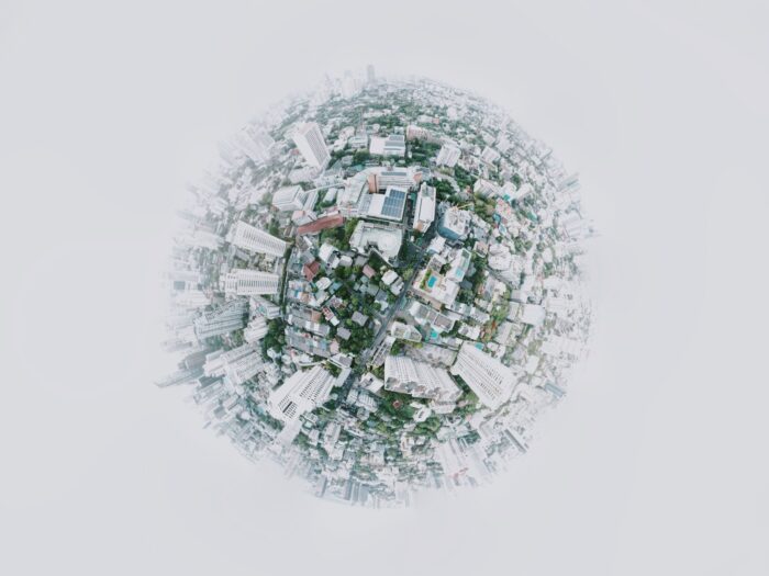 joshua-rawson-harris-KRELIShKxTM-unsplash Economia e contesti storici: riflessioni a partire dalla crisi pandemica