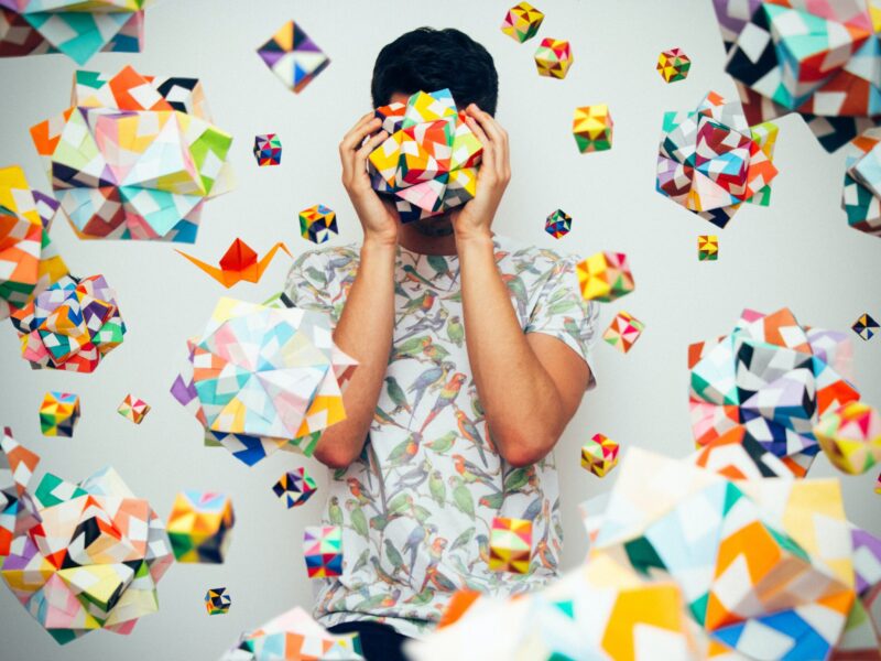 L'arte pubblica e partecipata che attiva il coinvolgimento e il senso critico