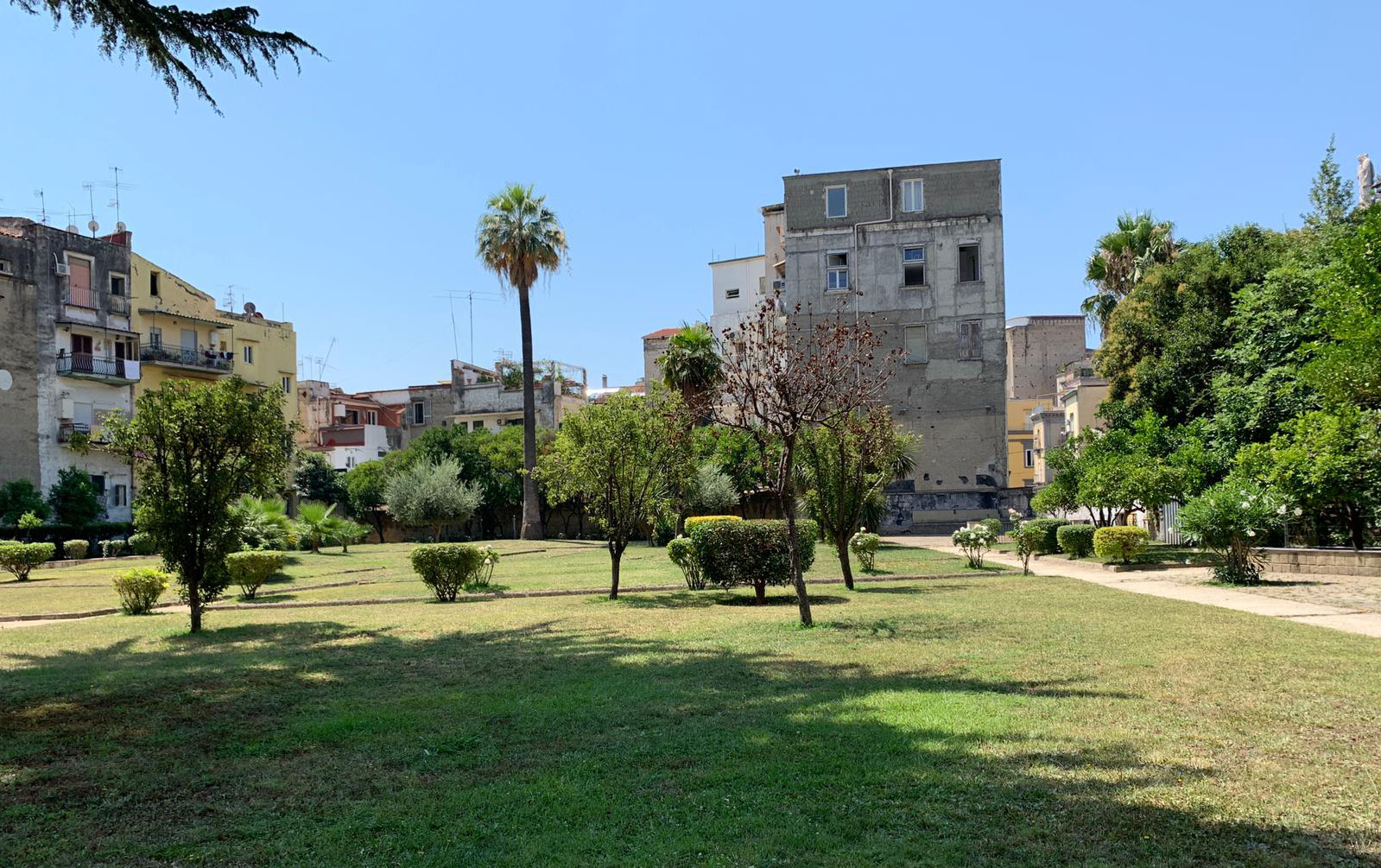 Parco-Re-Ladislao-San-Lorenzo-Napoli Ridiamo ossigeno ai quartieri - Napoli